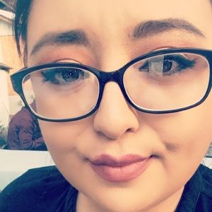 Meet your Posher, Marina